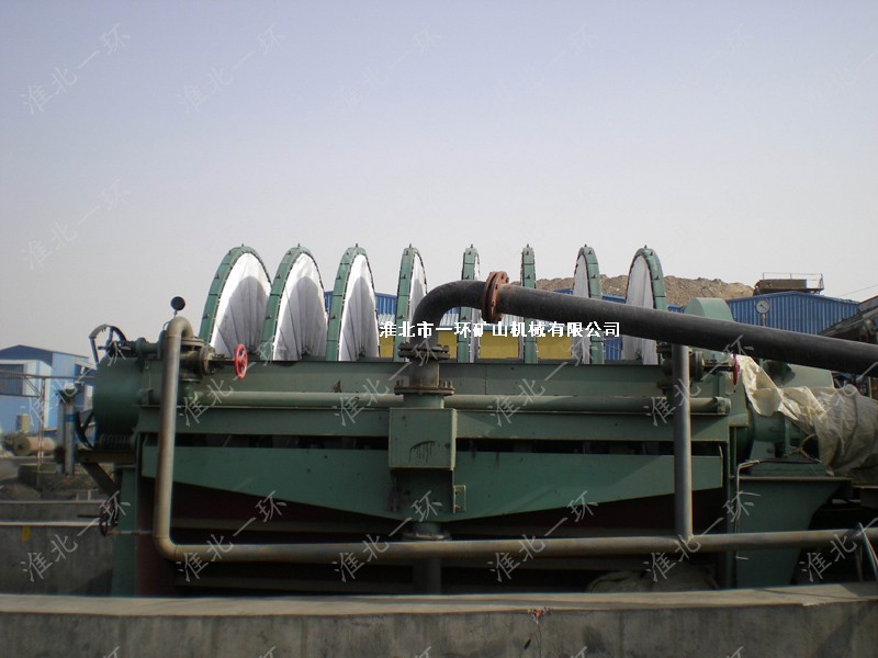 盤式真空過濾機在用戶安裝現場